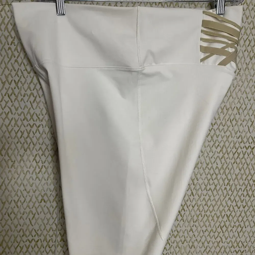 Fabletics Power Hold Egret/Gold White Boost Crop Leggings Size 2XL - Picture 6 of 10